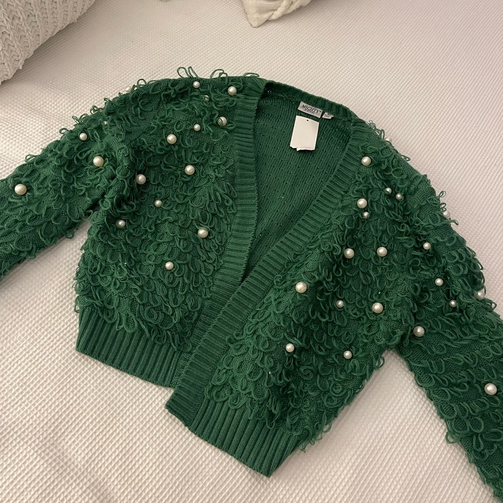 Ugly Christmas Sweater (But it’s cute)